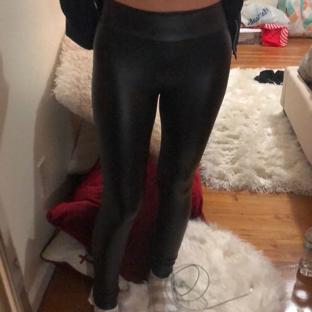 Faux leather leggings